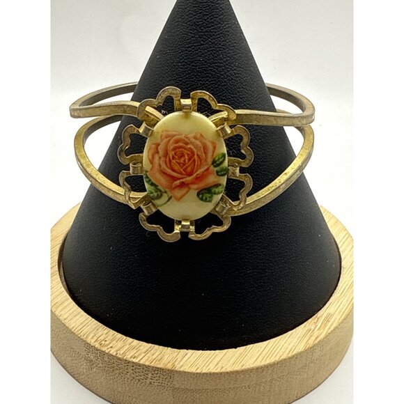 Vintage Gold-Tone Hinged Bracelet With Floral Cameo Centerpiece - Picture 1 of 7